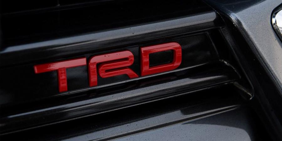 Логотип Toyota Land Cruiser 200 TRD (UZJ200) 2019 года  (CIS) (фото 4 из 5)